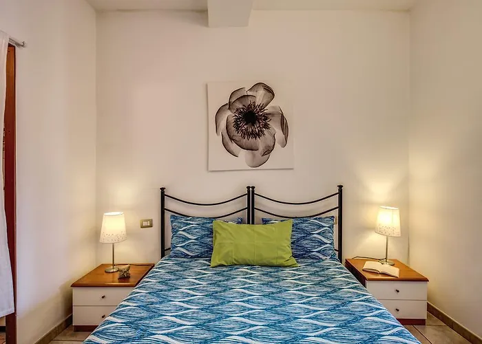 San Lorenzo Notte לינה וארוחת בוקר *